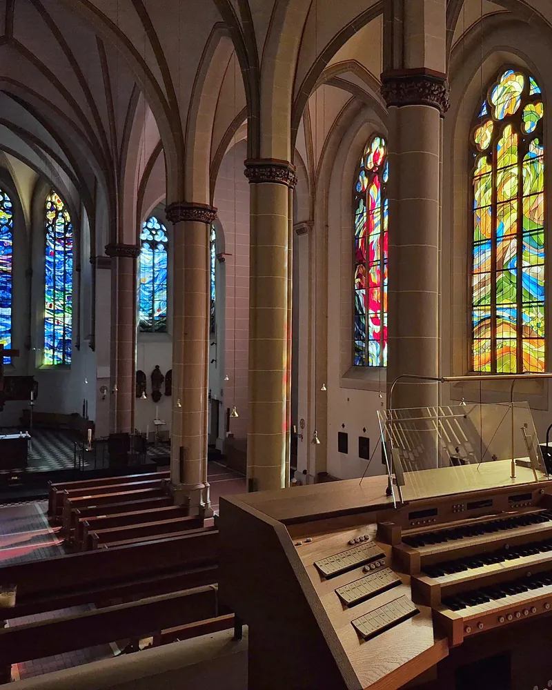 Köln-Ehrenfeld, St. Peter – Foto 1